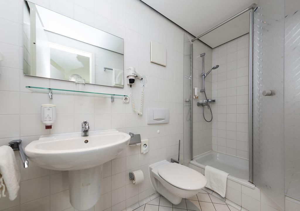 Akademie Hotel Pankow Берлін Номер фото